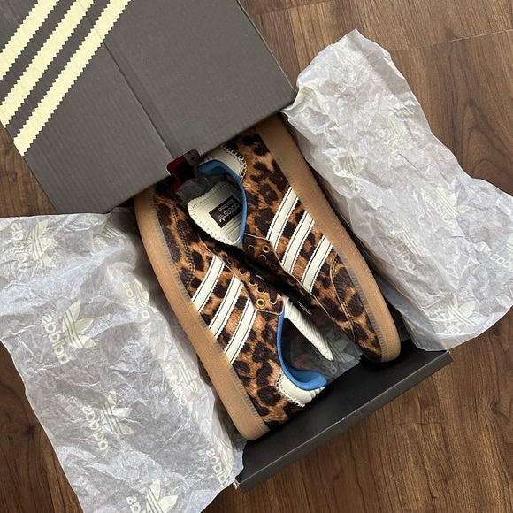 adidas x Wales Bonner Samba Pony Leopard - Picture 1 of 3